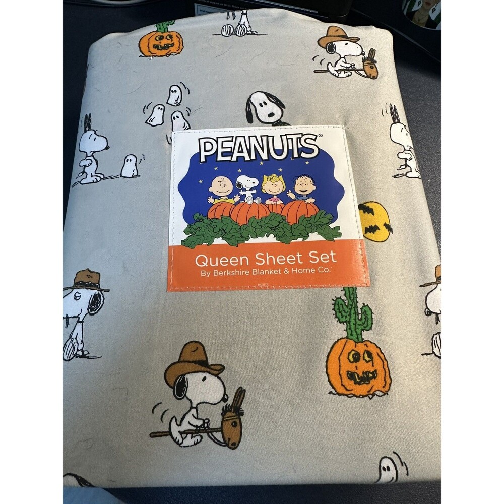 NWT Peanuts Snoopy Ghost Pumpkins Halloween Queen Sheet Set Berkshire